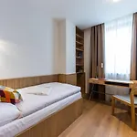 Hotel Raj Zdravia *