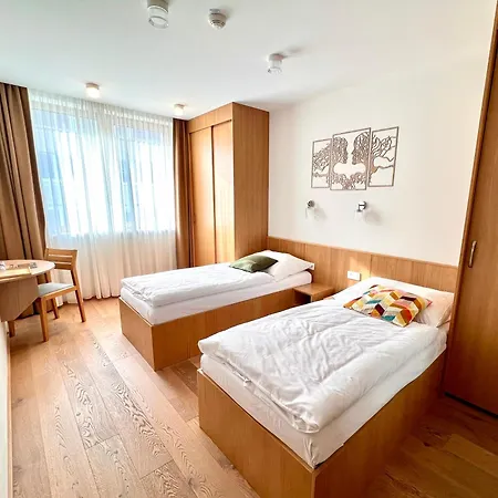 Otel Raj Zdravia