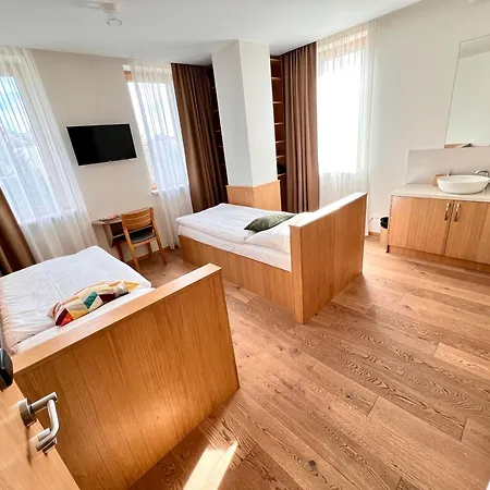 Otel Raj Zdravia Bratislava