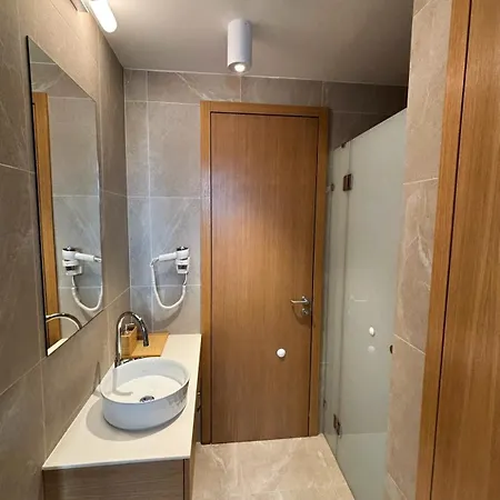 Raj Zdravia Otel